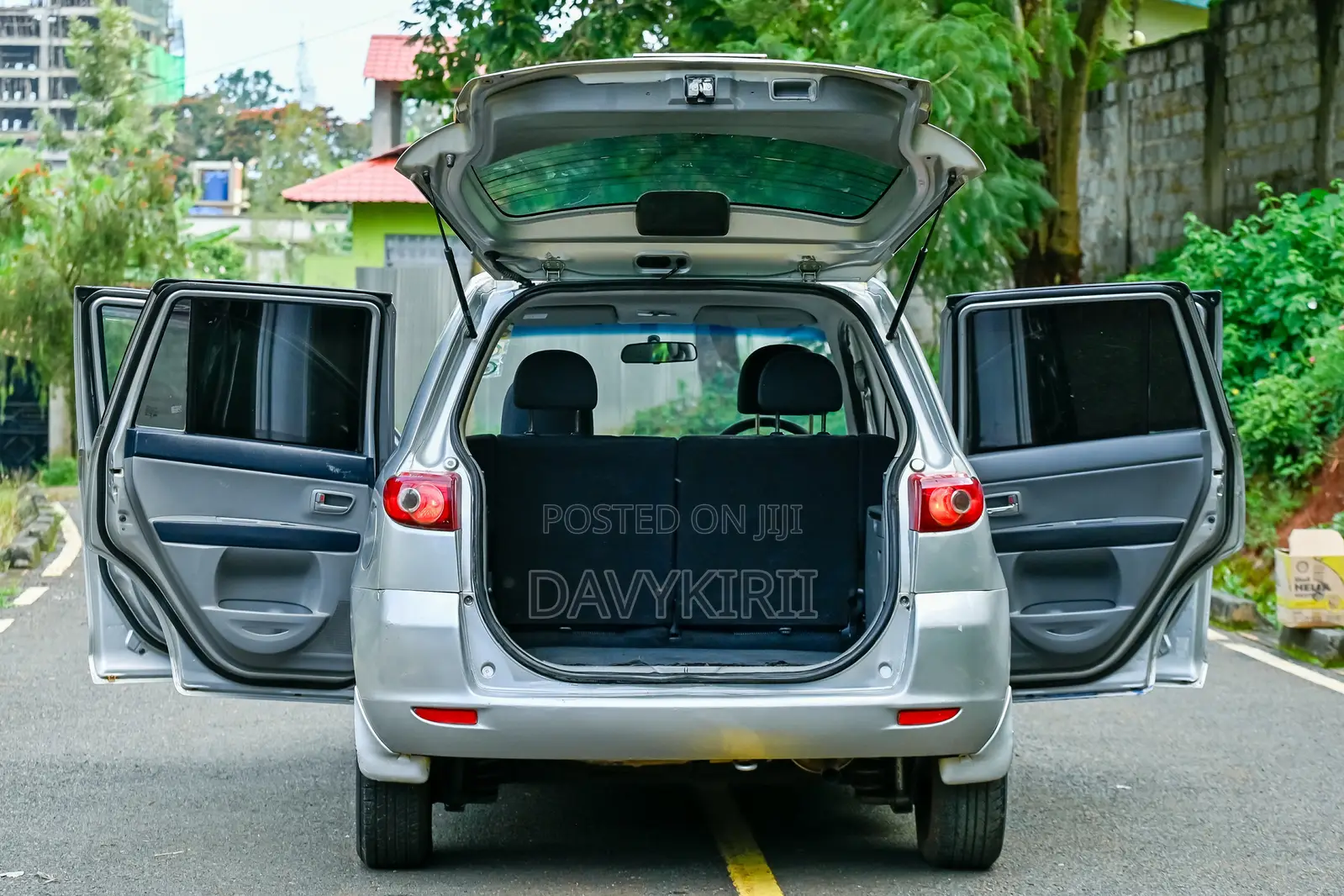 Mazda Demio 2005 Silver