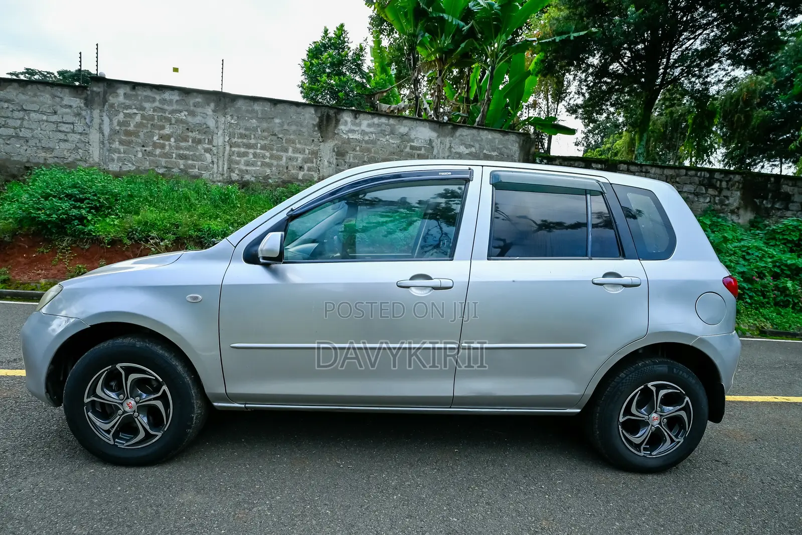 Mazda Demio 2005 Silver