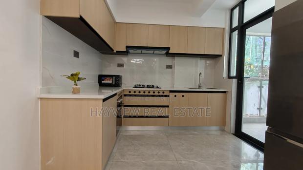 2bdrm Apartment in Valley Arcade for sale
