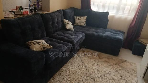I'm Selling 5 Sora Sofa at - main view