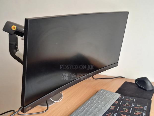 Lenovo Monitor - main view