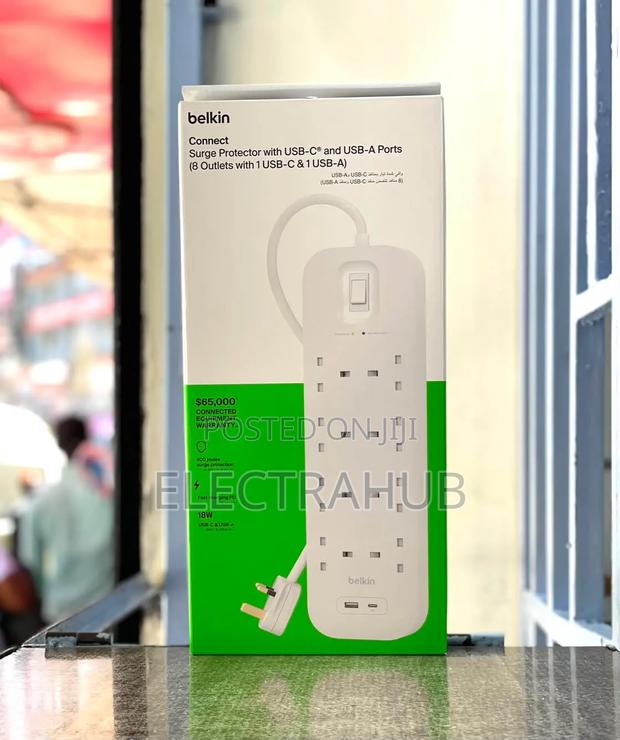 Belkin Surge Protector With USB-C USB a Ports With 8 Outlets - main view