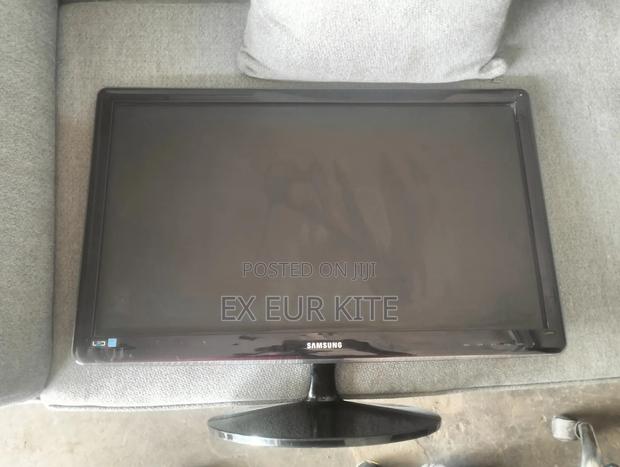PC Monitor Samsung 27" HDMI