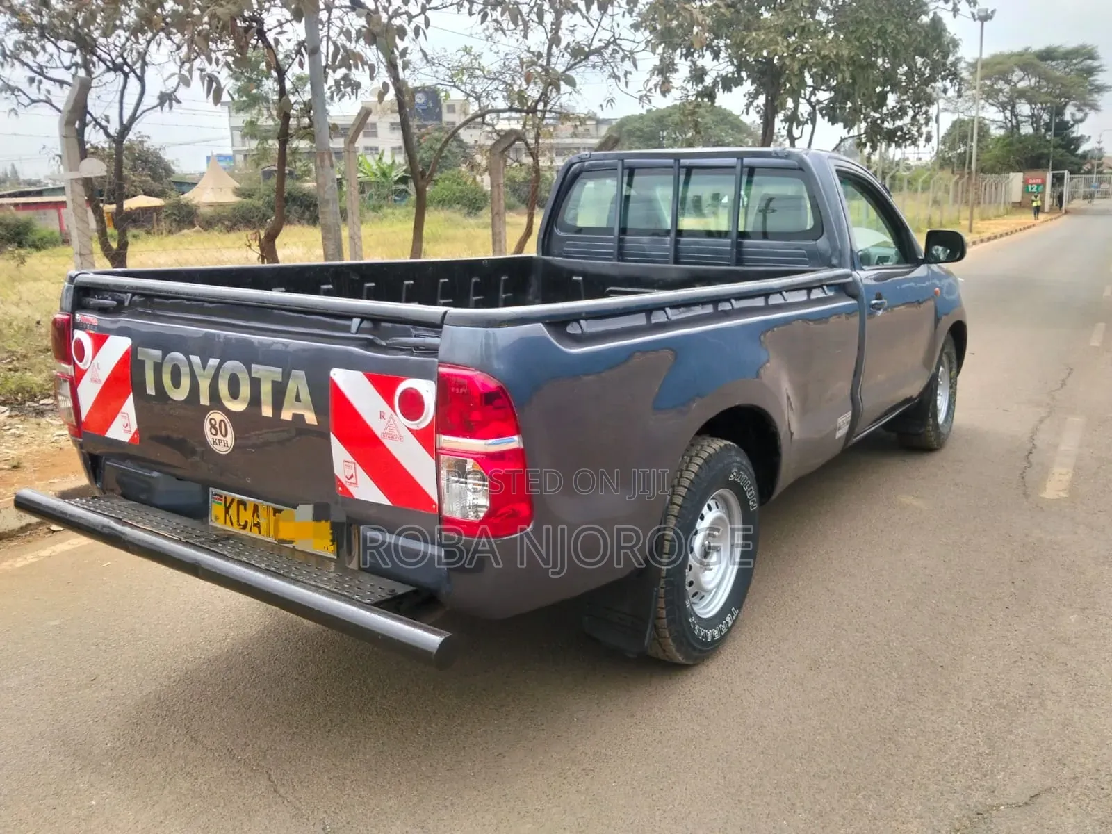 Toyota Hilux 2015 Gray