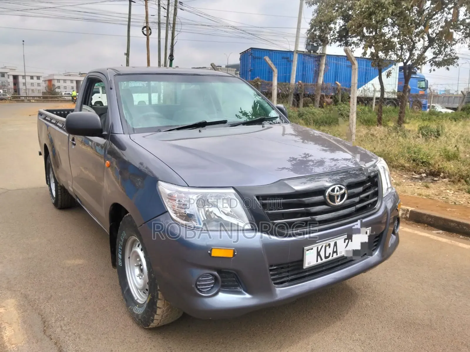 Toyota Hilux 2015 Gray