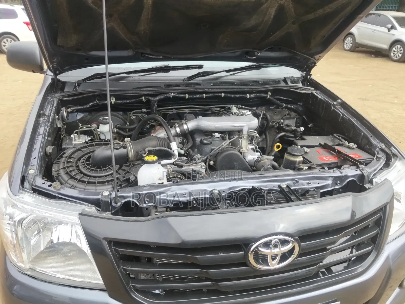 Toyota Hilux 2015 Gray