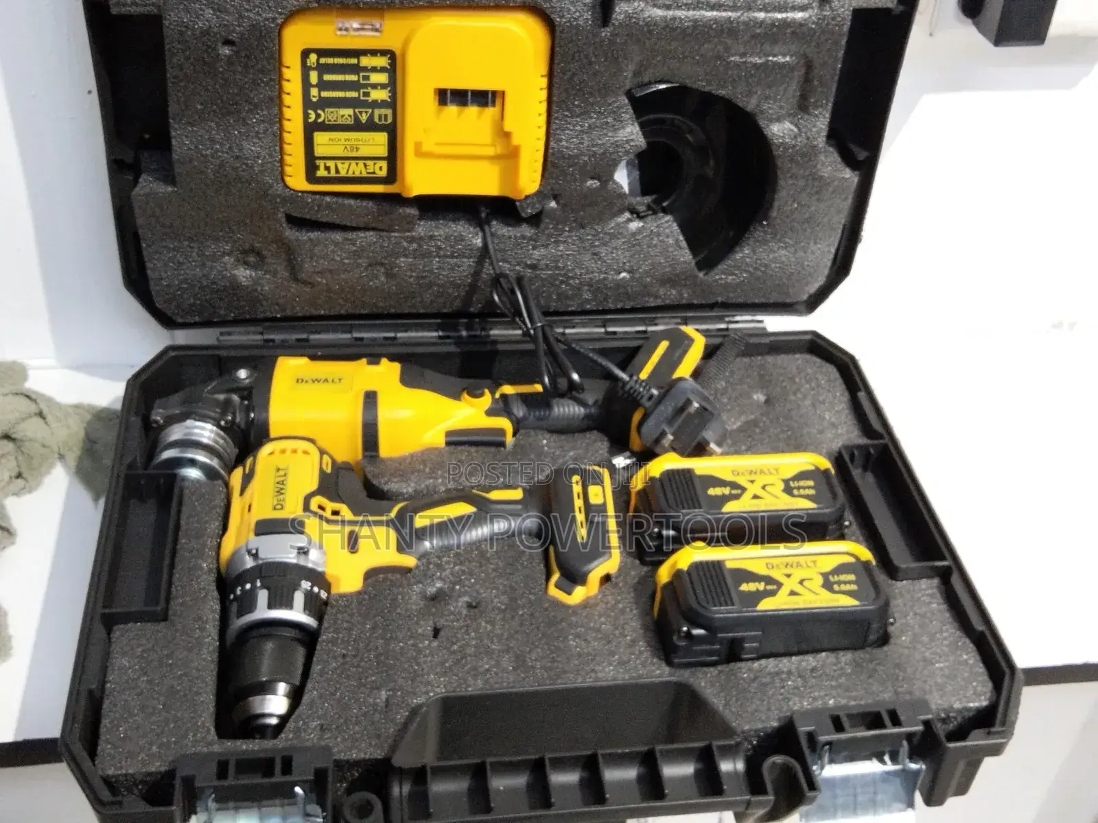 Cordless Dewalt Grinder and Drill Combo Set