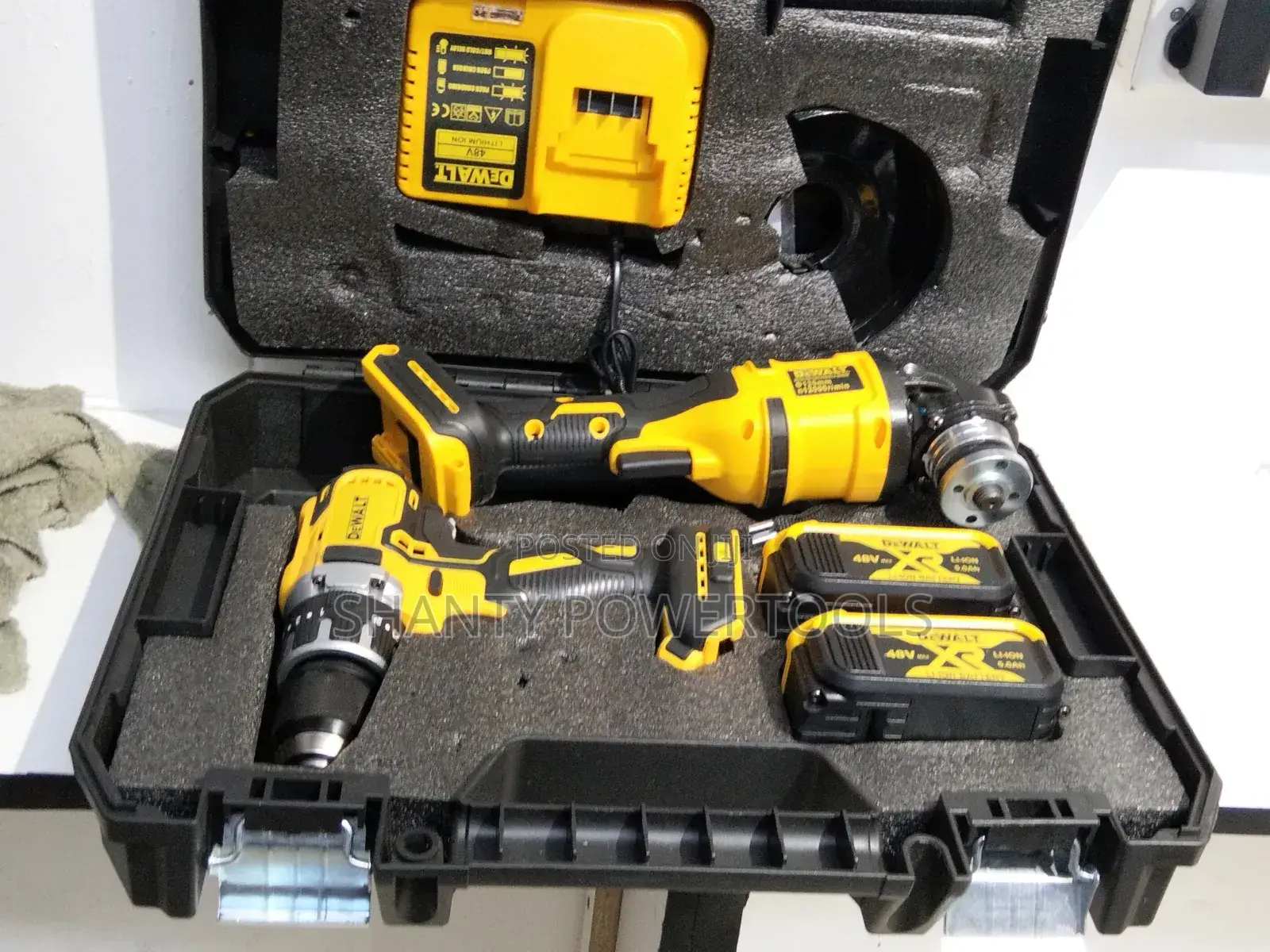 Cordless Dewalt Grinder and Drill Combo Set