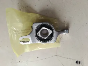 W166 Lower Arm Bushings