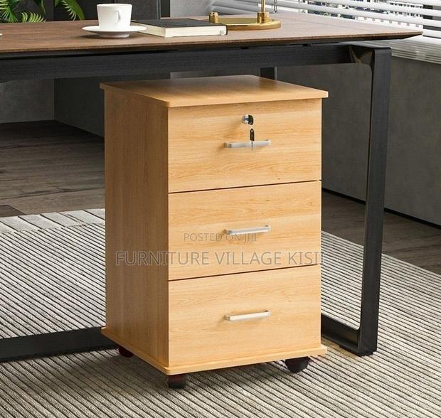 Office Cabinet: 3-Drawer Pedestrian Cabinet - thumbnail 14