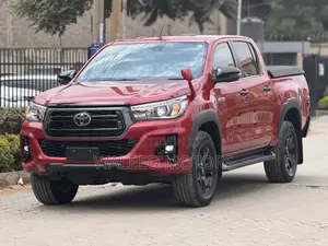 Toyota Hilux 2019 Red