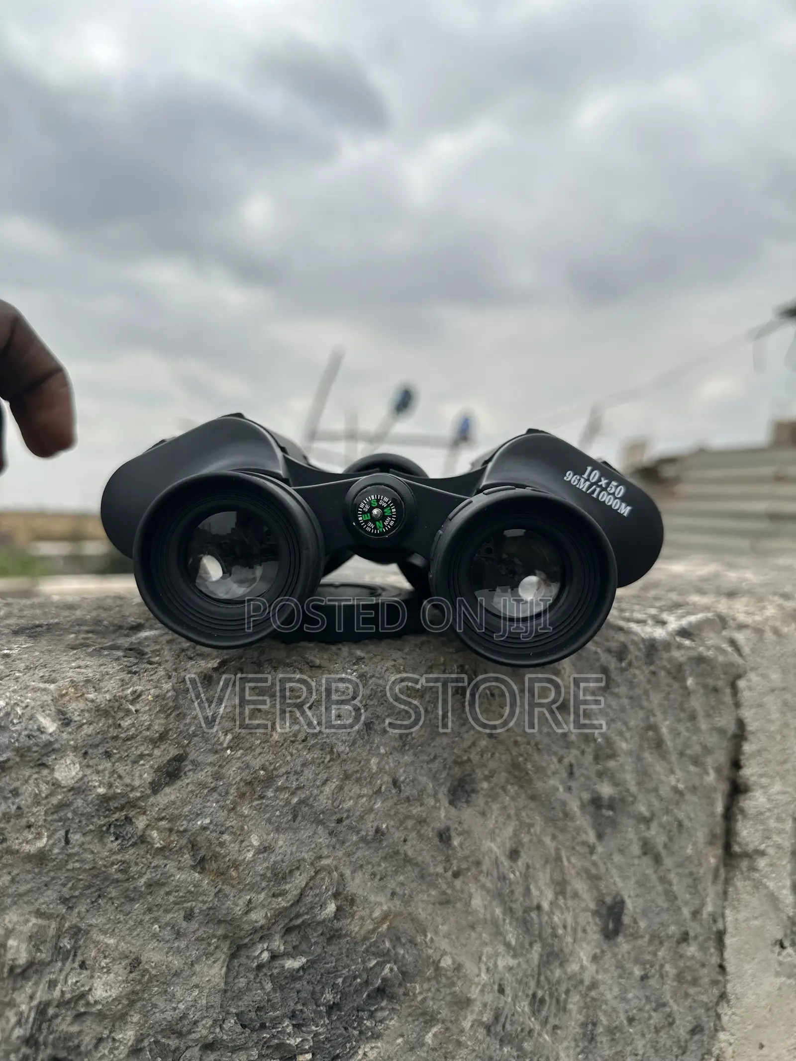 Waterproof and High Quality Binoculars Lense 10x50. 96m/1000m