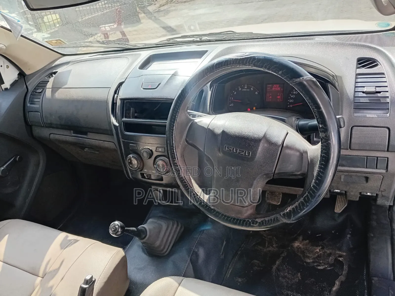Isuzu D-MAX 2014 White