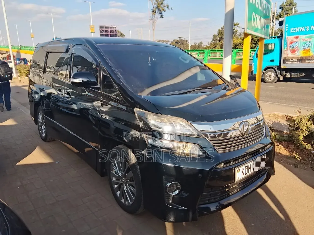 Toyota Vellfire 2014 Black
