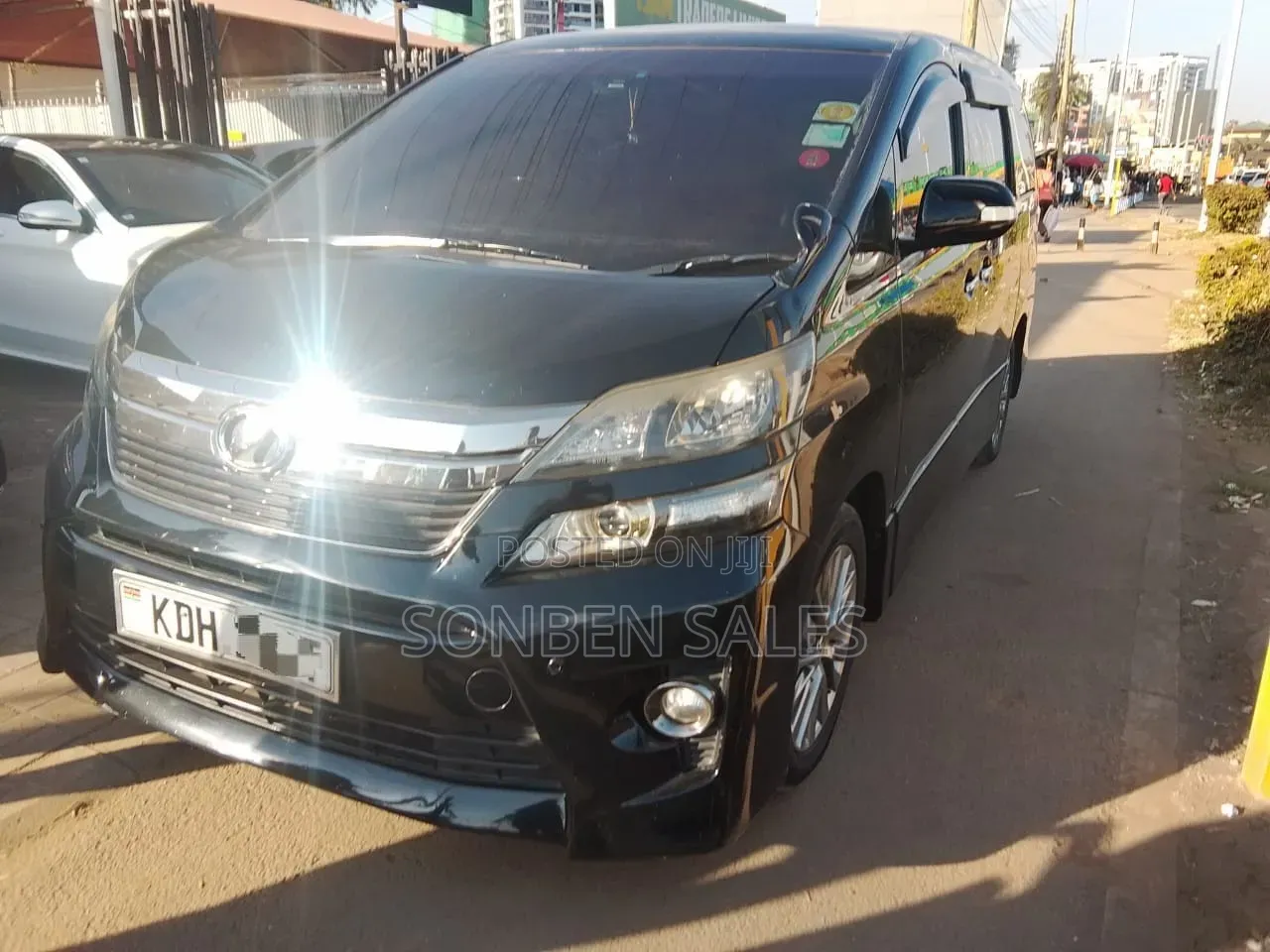 Toyota Vellfire 2014 Black