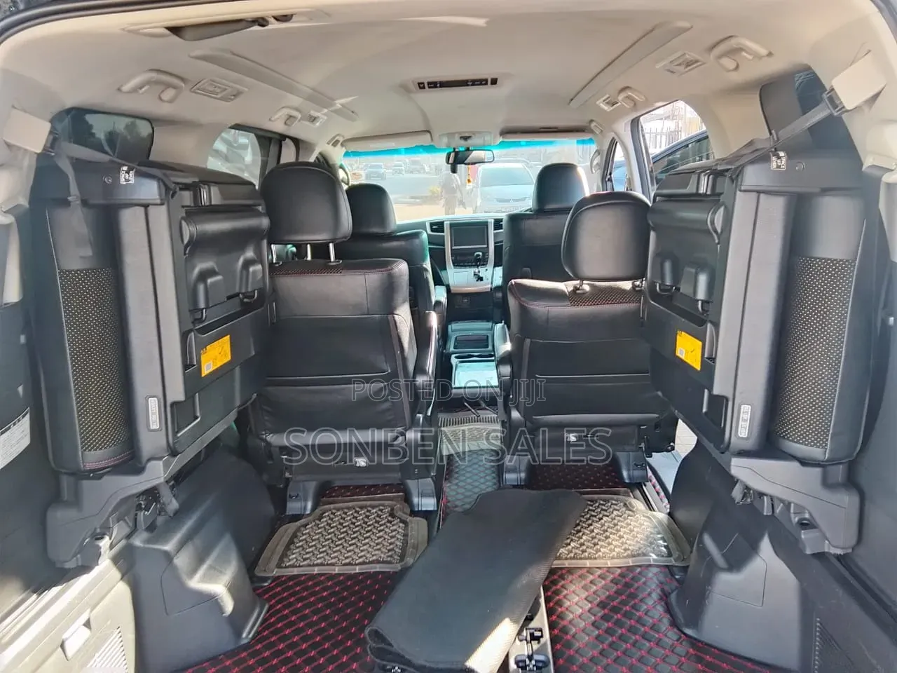Toyota Vellfire 2014 Black