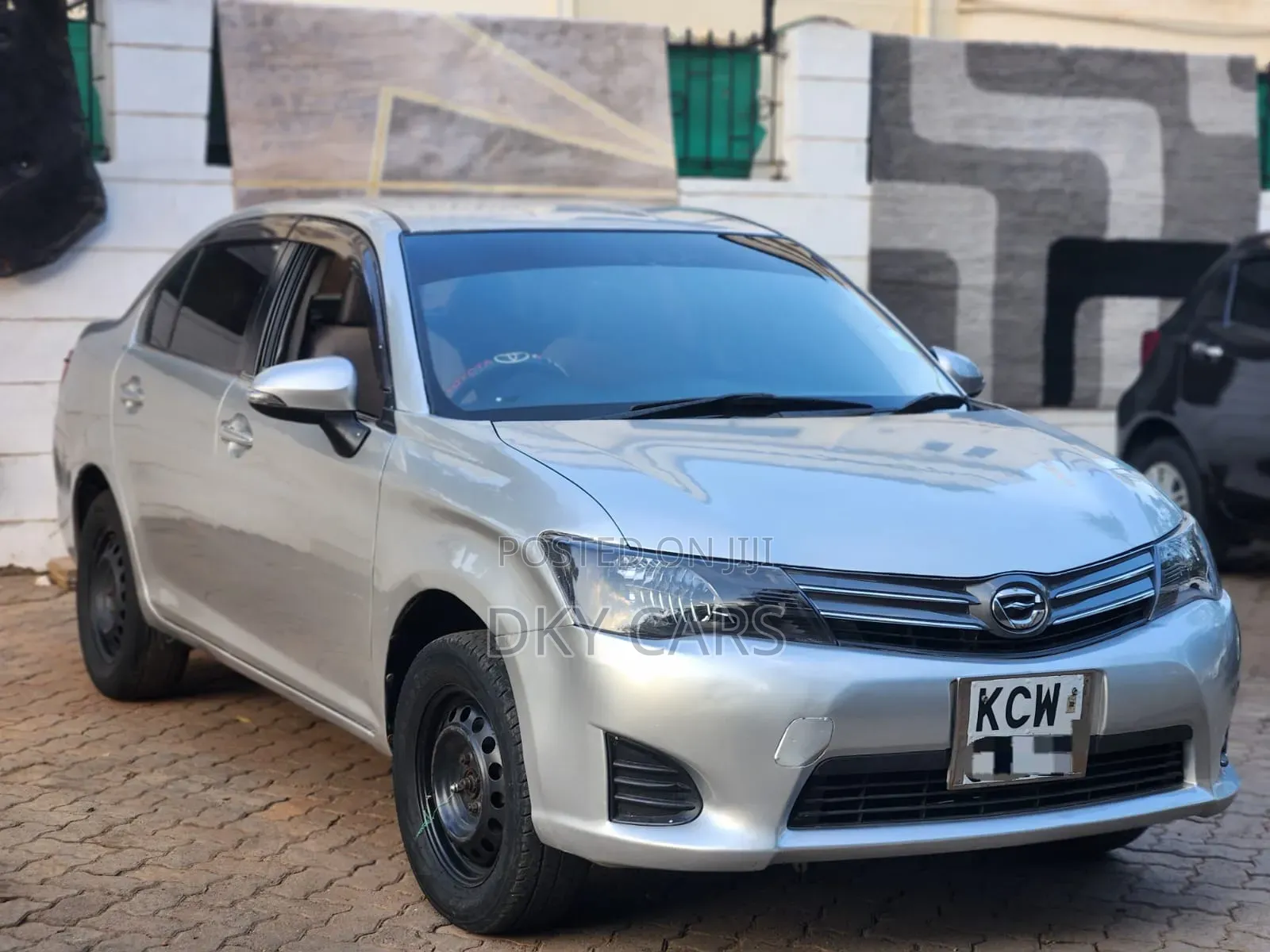 Toyota Axio 2013 Silver