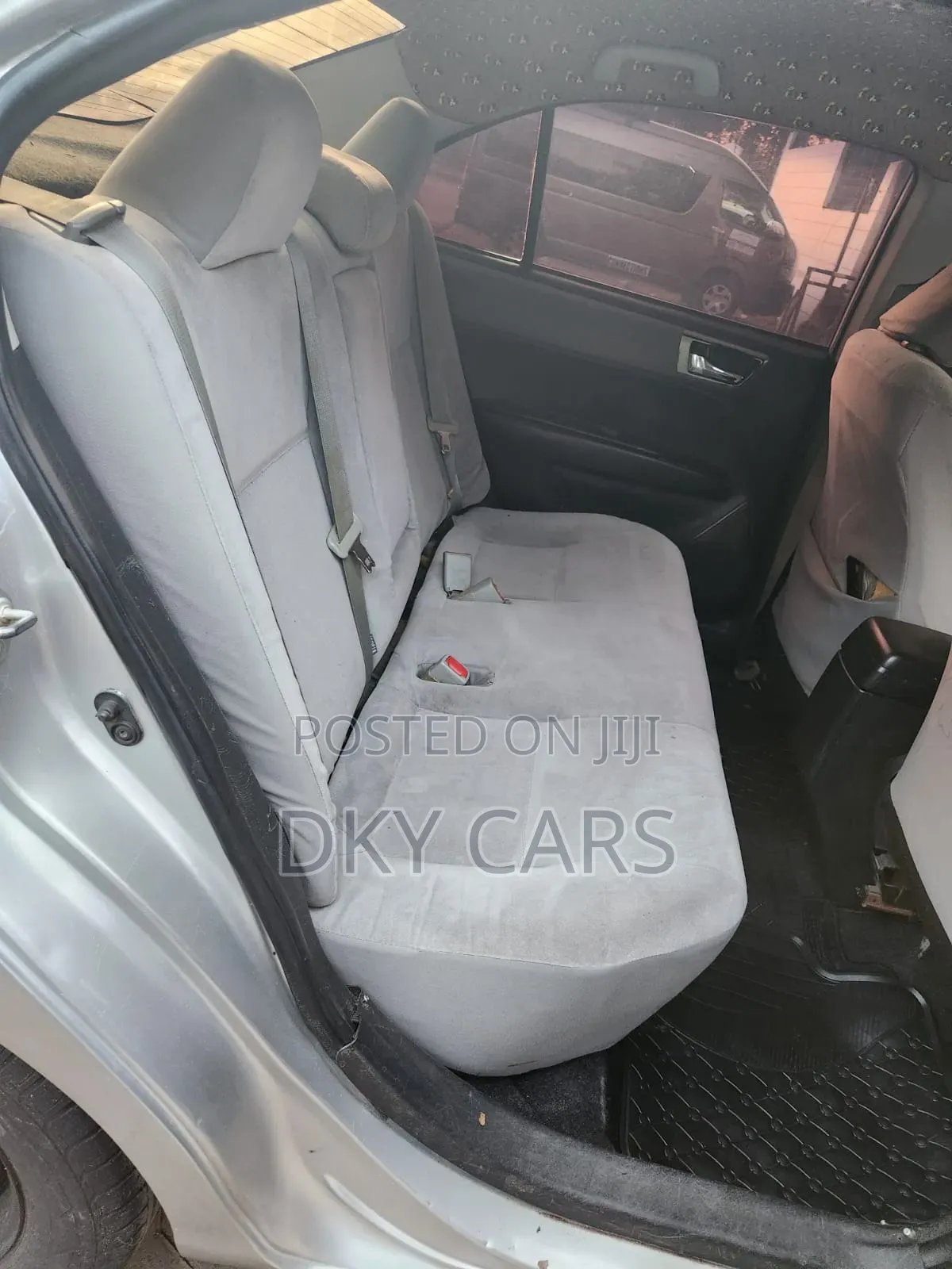 Toyota Axio 2013 Silver