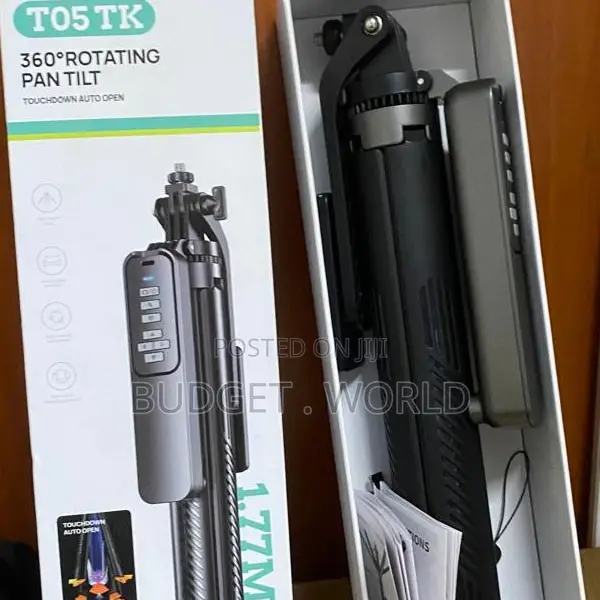 T05 360° Rotating Selfie Stick Tripod