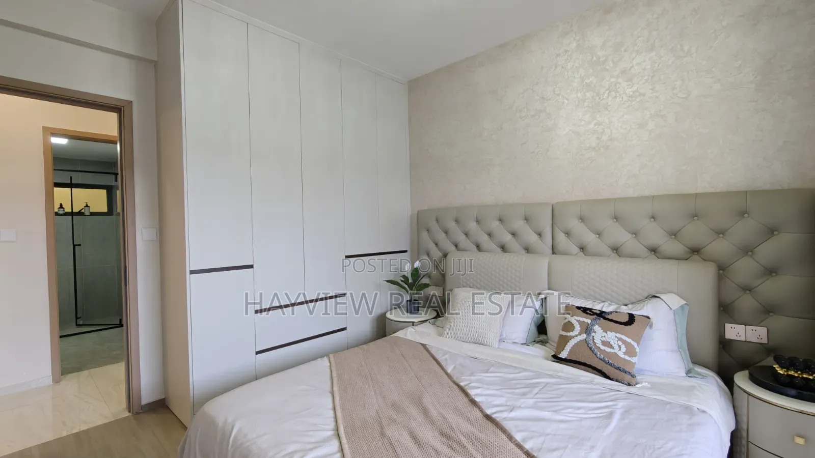 3bdrm Apartment in Riara Road, Junction for sale