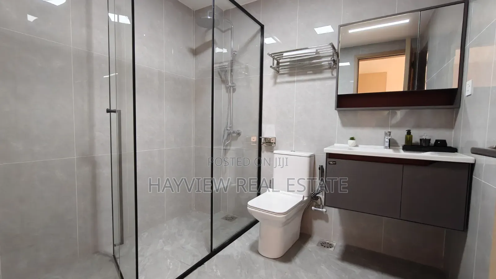3bdrm Apartment in Riara Road, Junction for sale