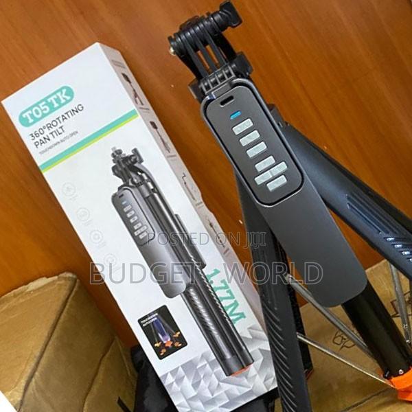 . T05 Adjustable 360° Selfie Stick With Tripod Stand - thumbnail 2