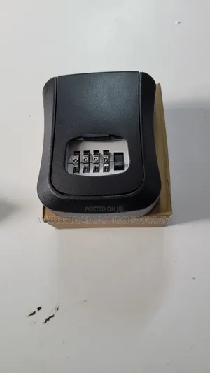 Wall-Mounted 4-Digit Combination Key Safe Box