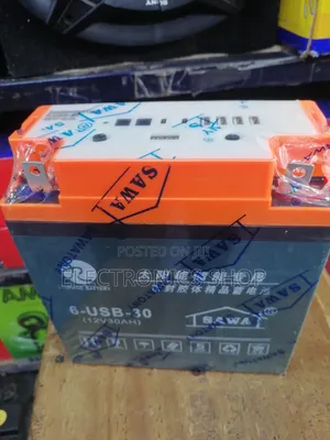 Sawa 6-USB 12v/30ah Seald All in 1 Solar Battery