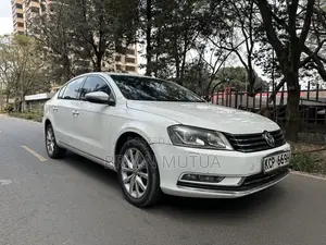 Volkswagen Passat 1.4 TDI BlueMotion Sedan 2012 White