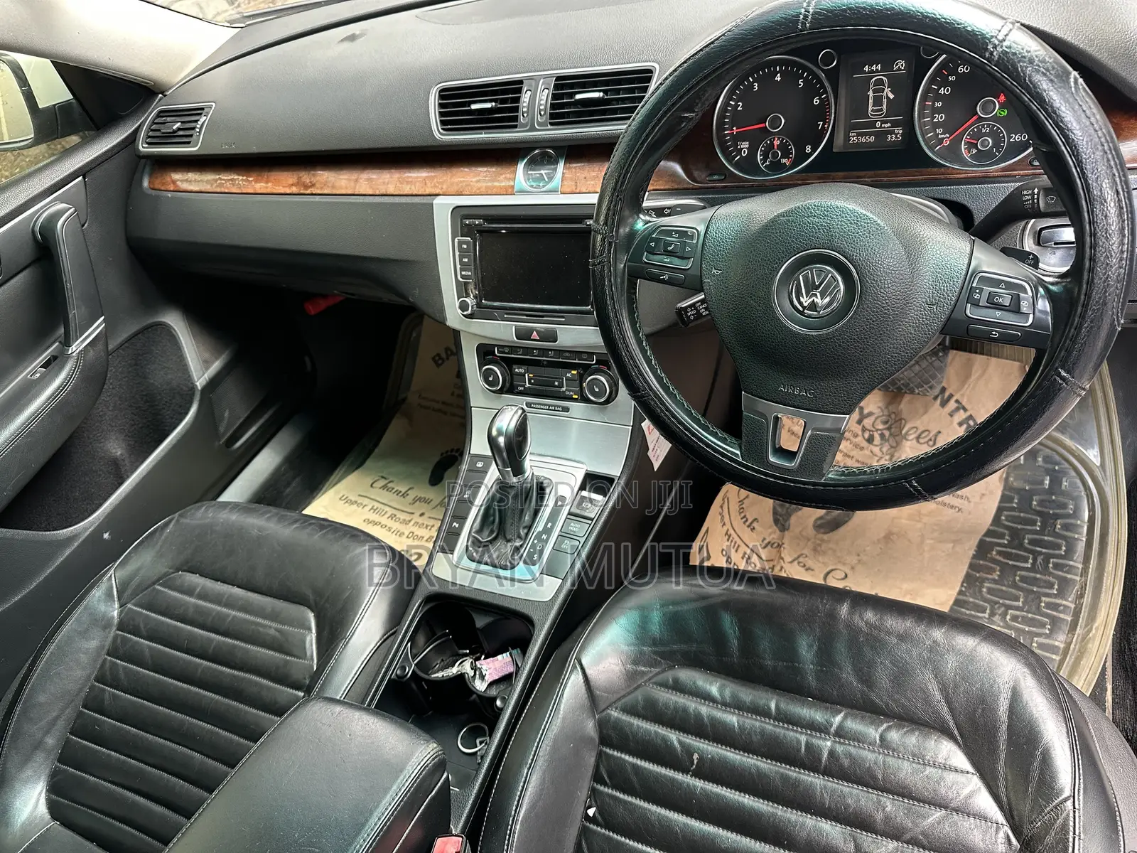 Volkswagen Passat 1.4 TDI BlueMotion Sedan 2012 White