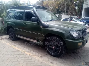 Toyota Land Cruiser 1998 Green