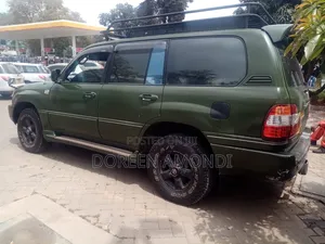 Toyota Land Cruiser 1998 Green