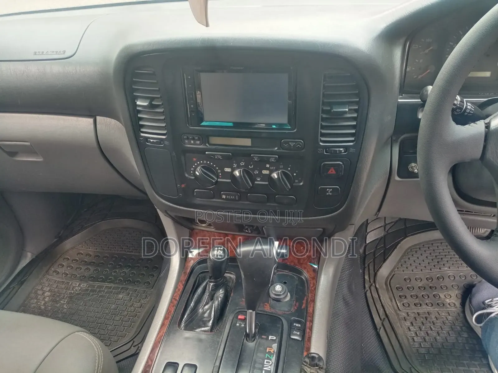 Toyota Land Cruiser 1998 Green