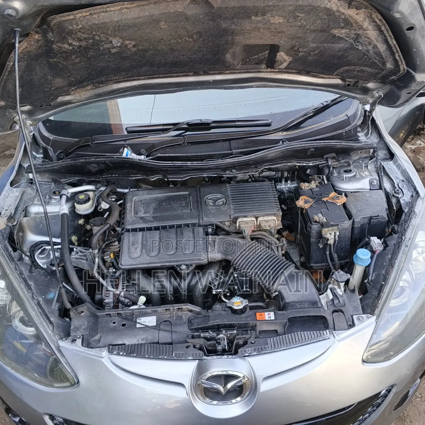 Mazda Demio 2012 Silver