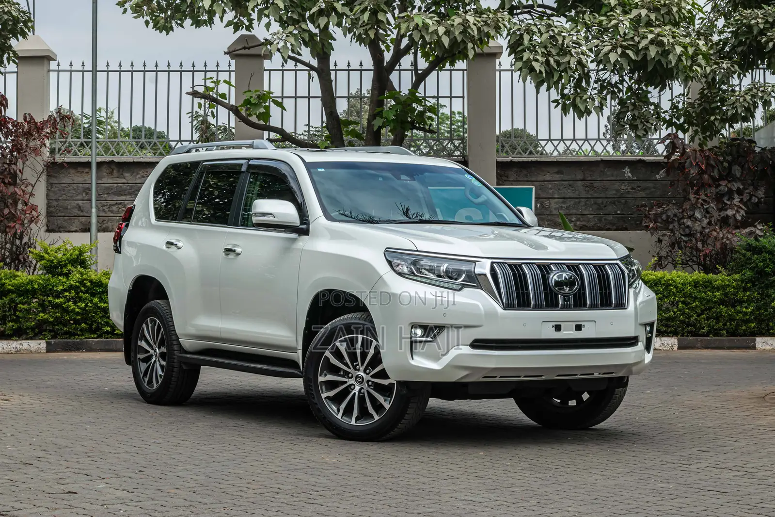 Toyota Land Cruiser Prado 2.8 2019 White
