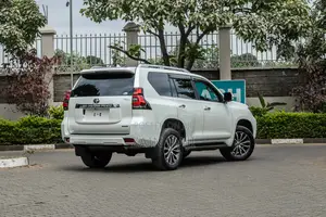 Toyota Land Cruiser Prado 2.8 2019 White