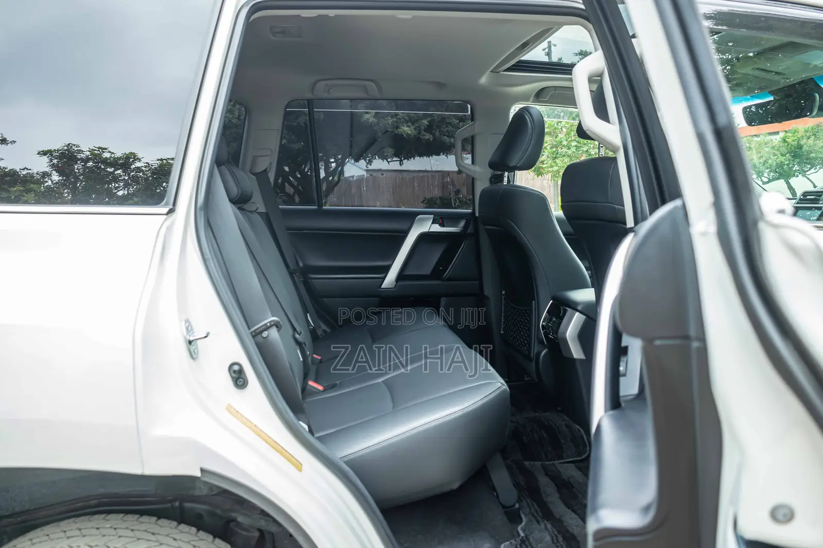 Toyota Land Cruiser Prado 2.8 2019 White
