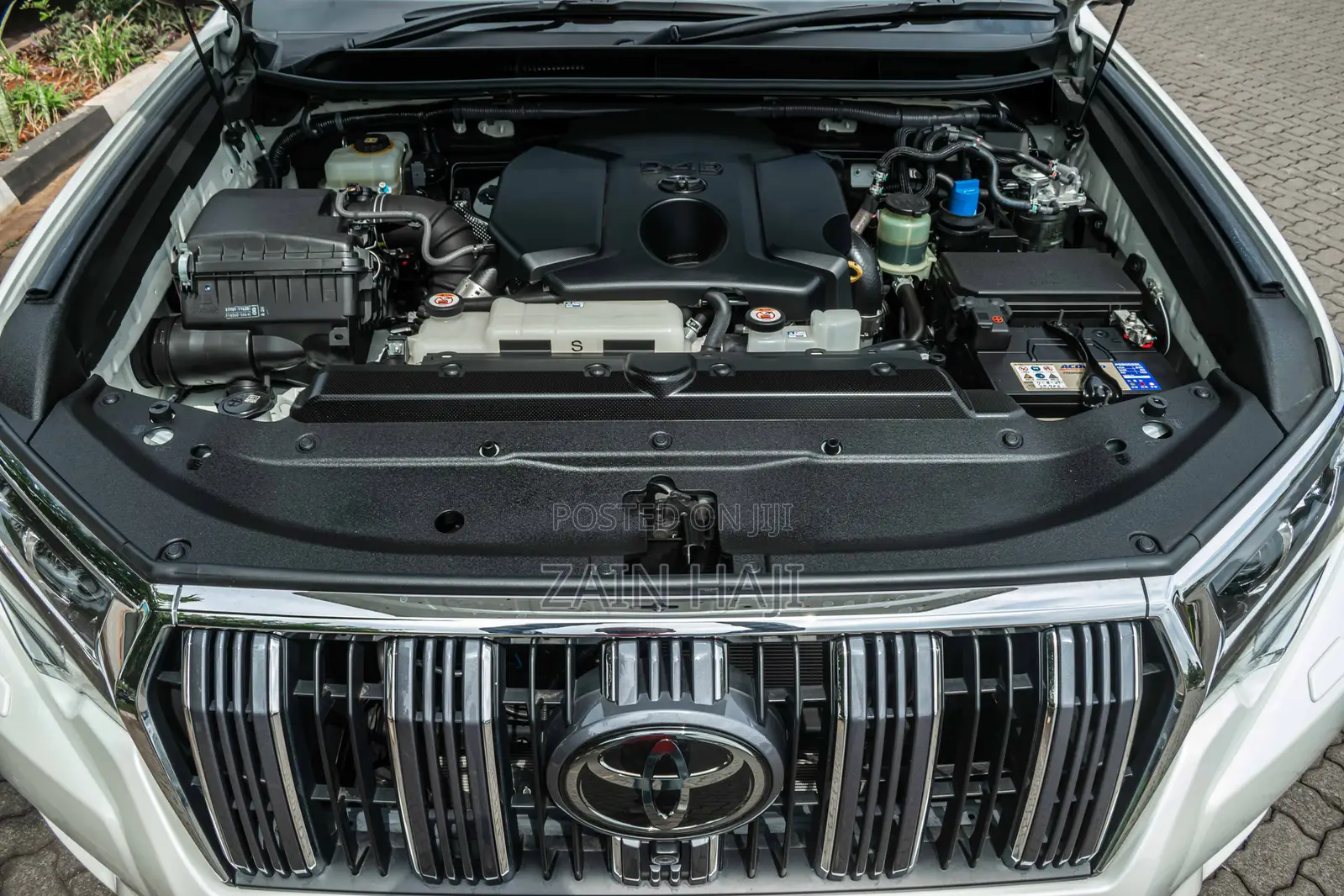Toyota Land Cruiser Prado 2.8 2019 White