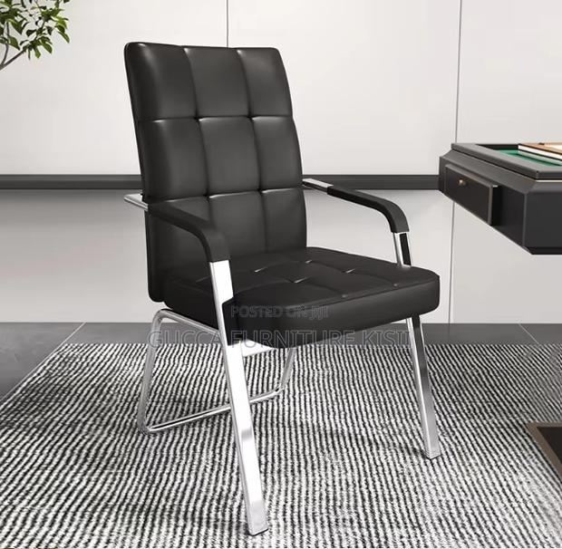 Office Chair; Executive Leather Visitors Chair
