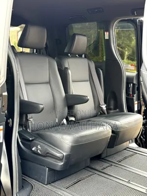Toyota Esquire 2019 Black