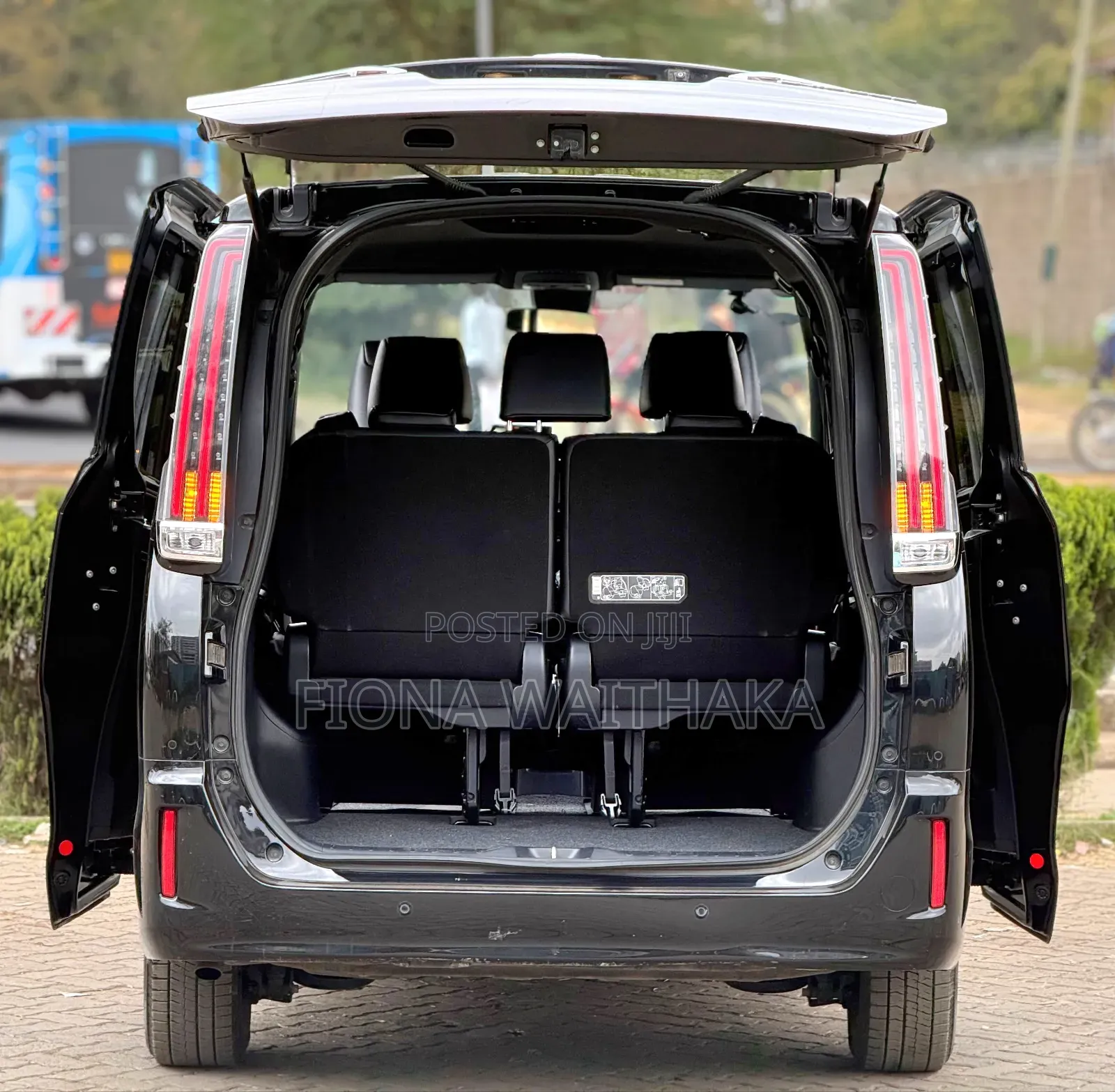 Toyota Esquire 2019 Black