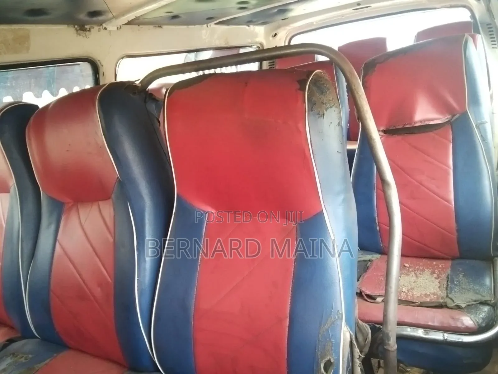 Toyota HiAce 2001 White