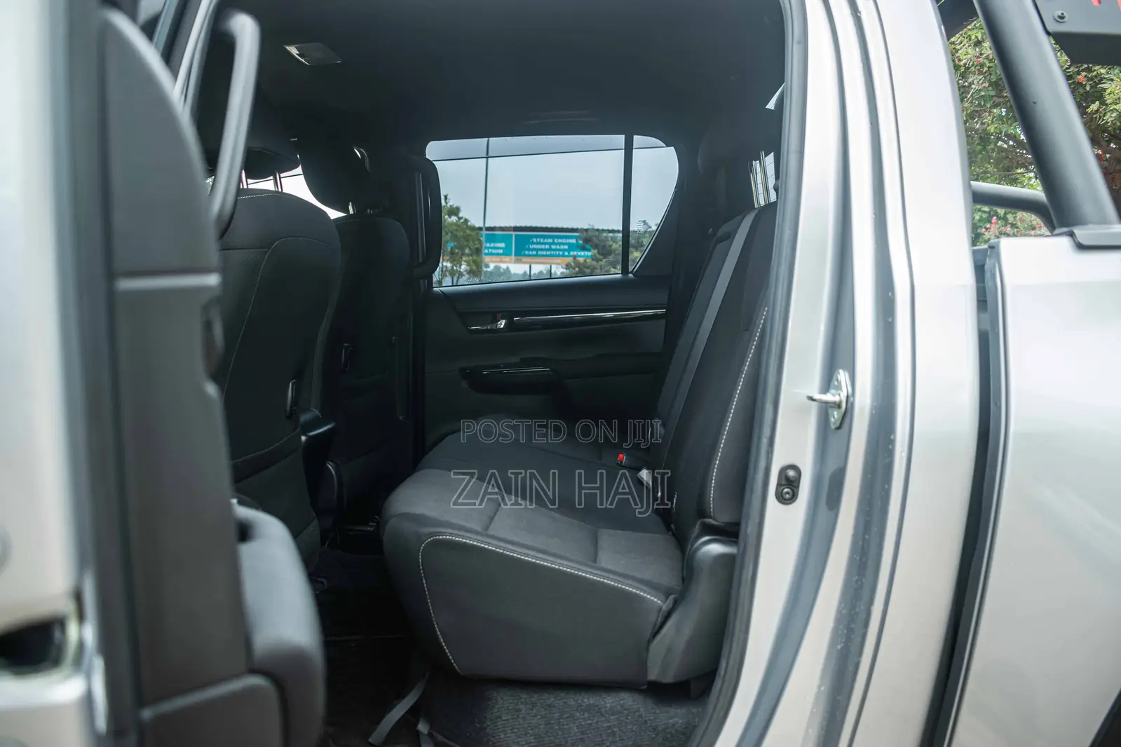 Toyota Hilux 2.4 Diesel 2020 Silver