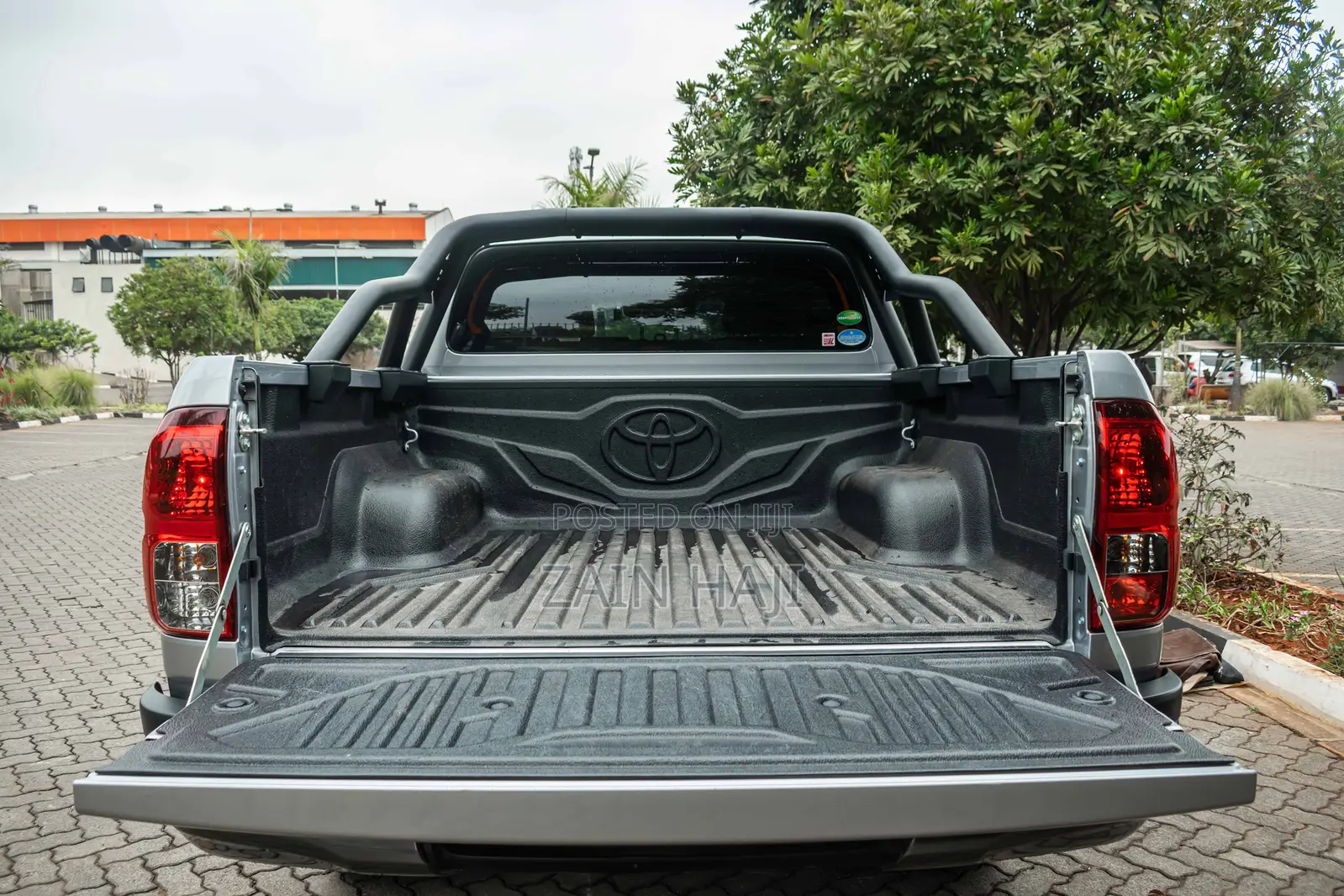 Toyota Hilux 2.4 Diesel 2020 Silver
