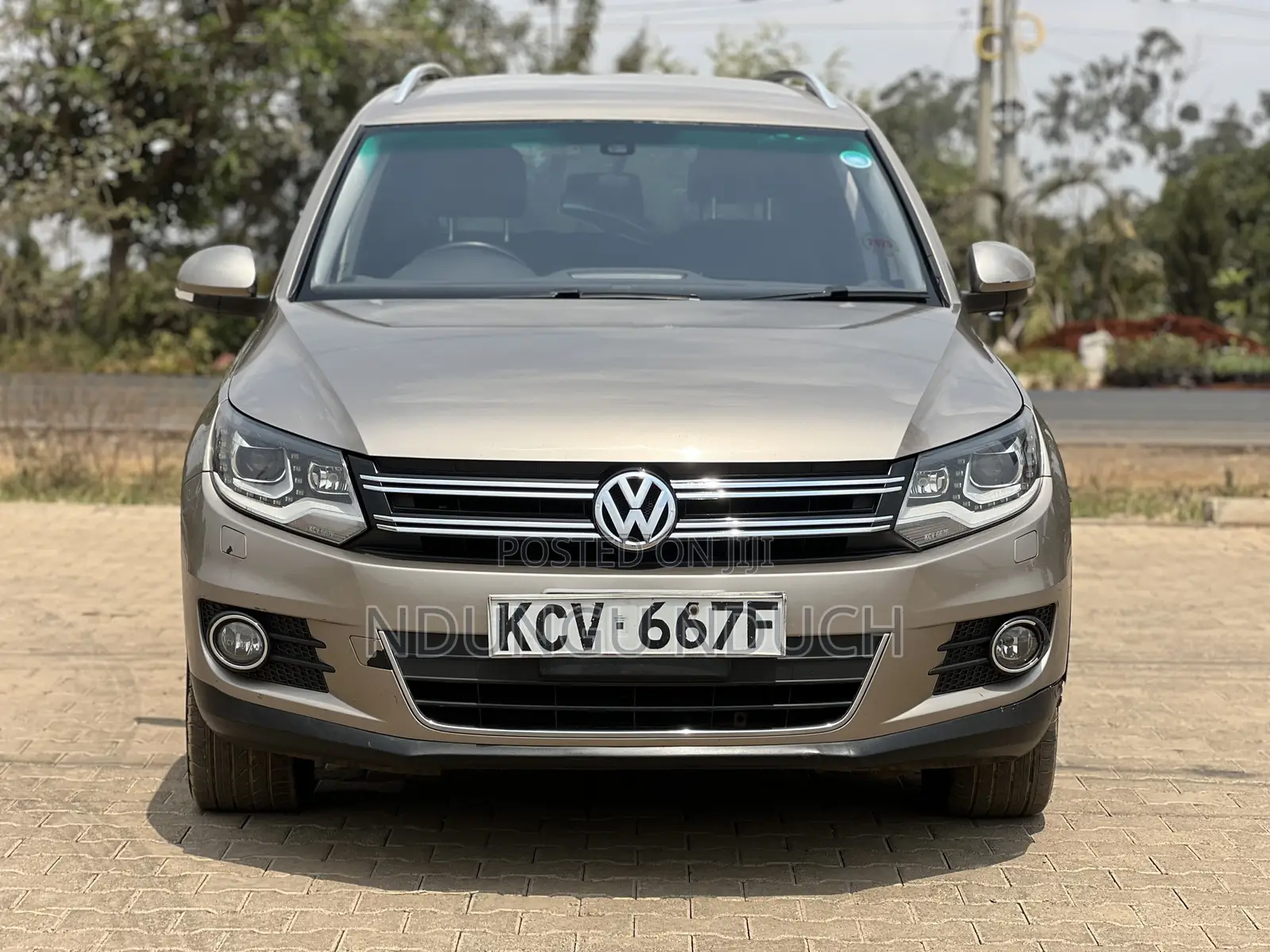 Volkswagen Tiguan 2012 Silver