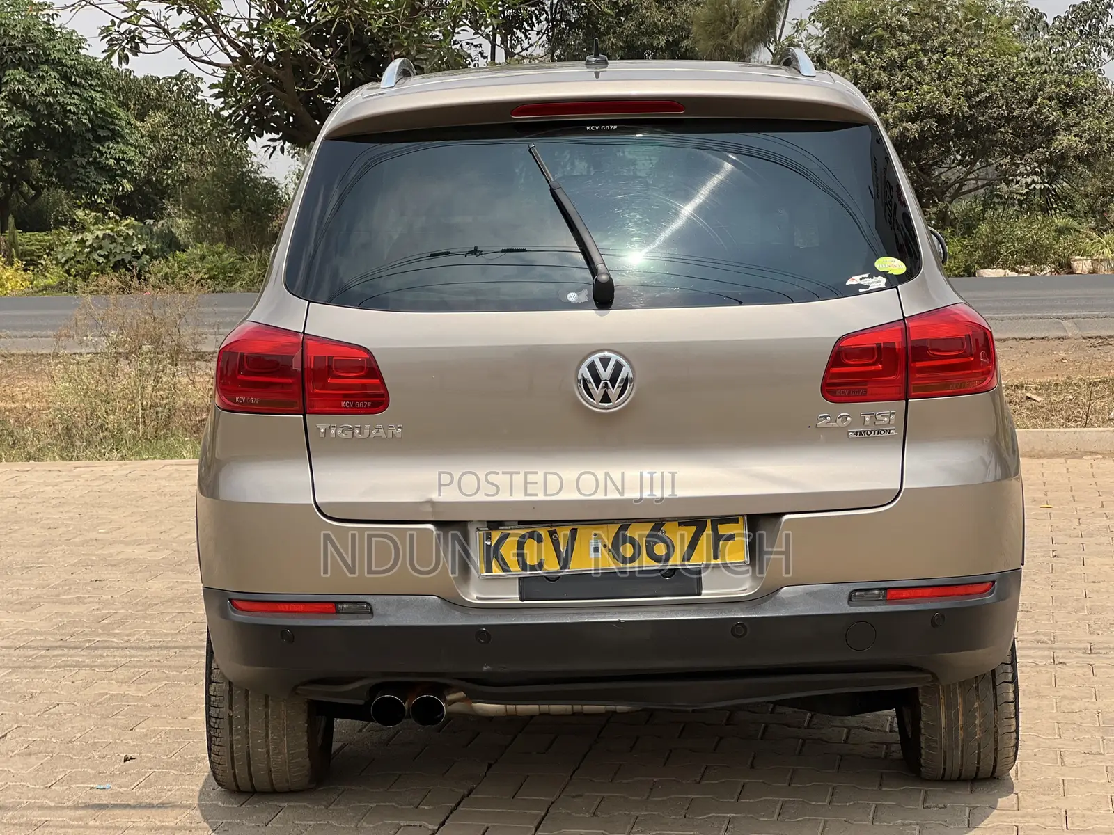 Volkswagen Tiguan 2012 Silver