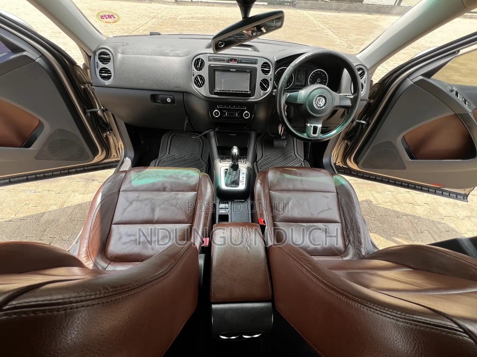 Volkswagen Tiguan 2012 Silver