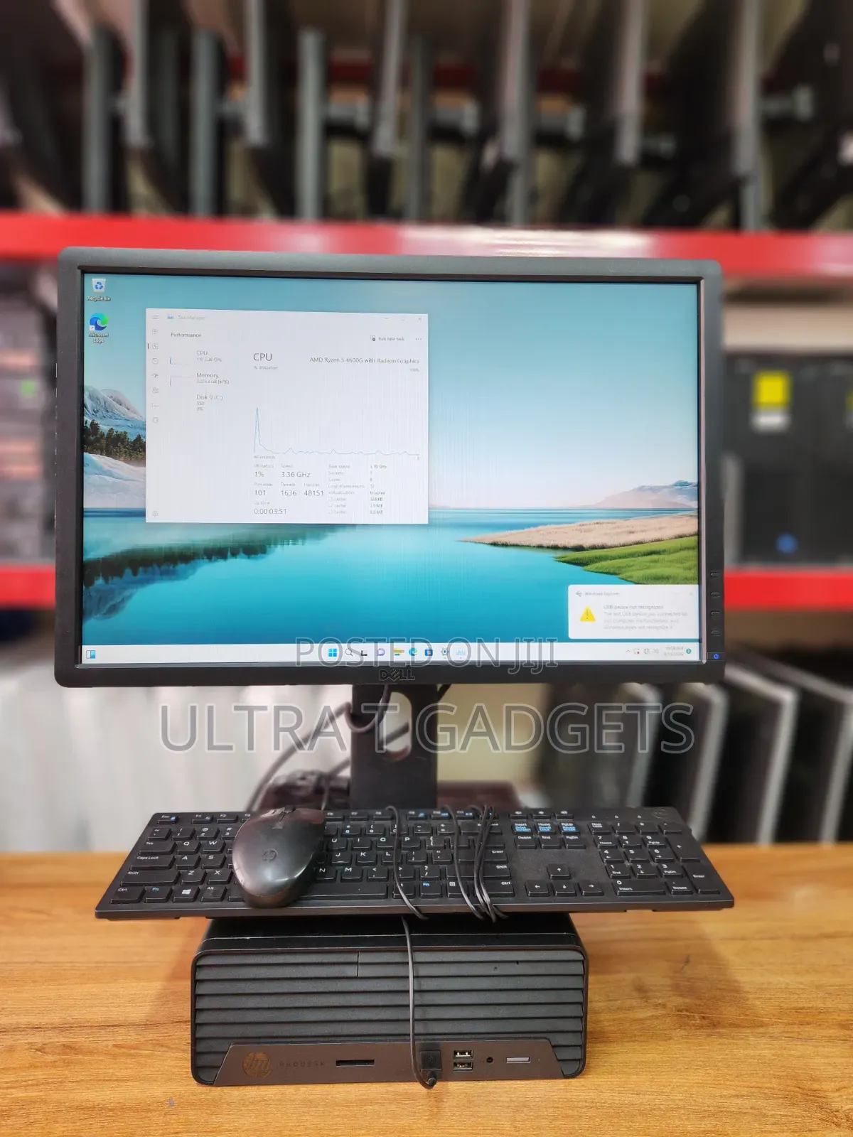 Desktop Computer HP ProDesk 400 8GB AMD Ryzen 5 SSD 256GB