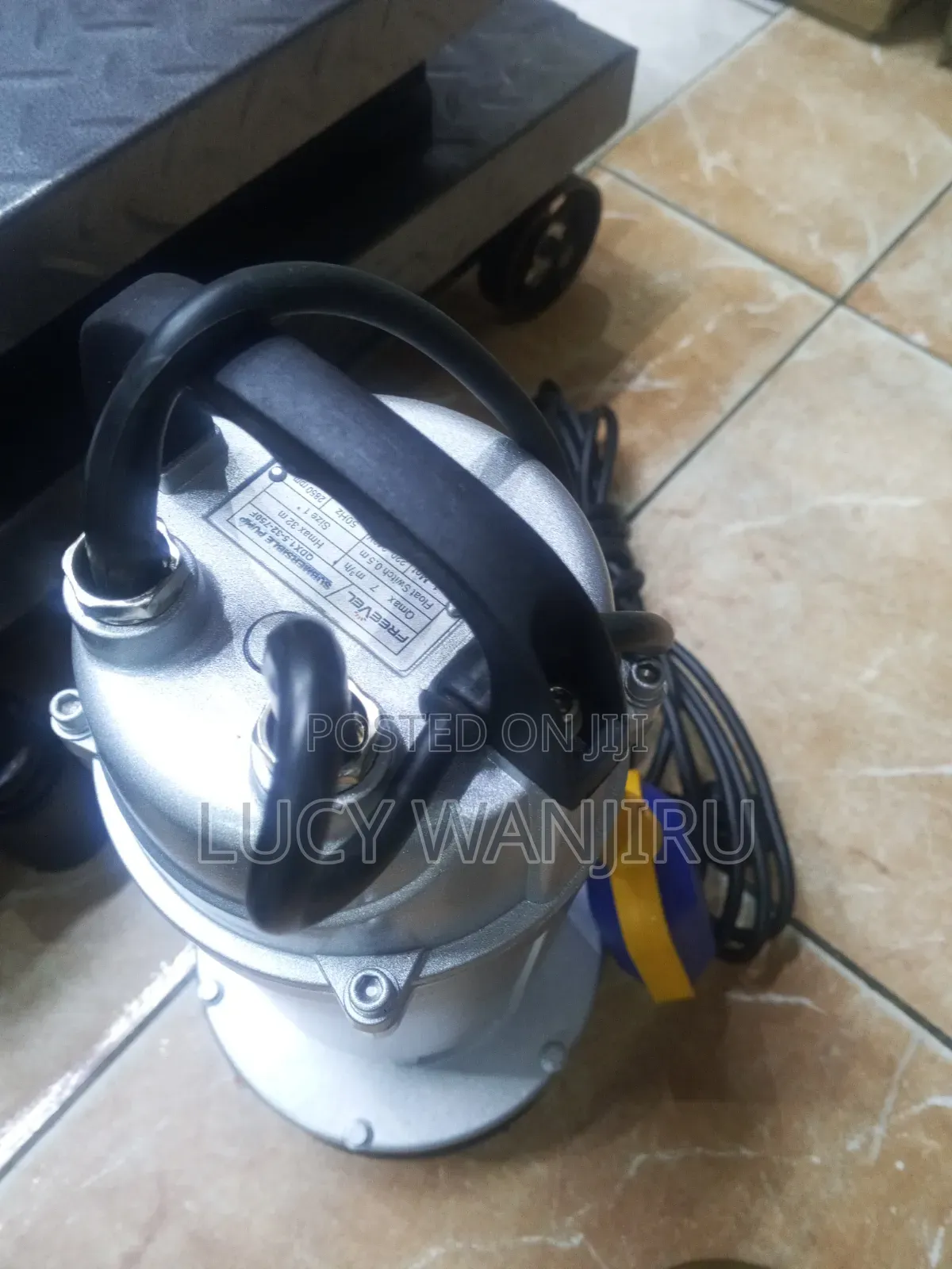 Freevel Submersible 1hp / 750w Submersible Pump