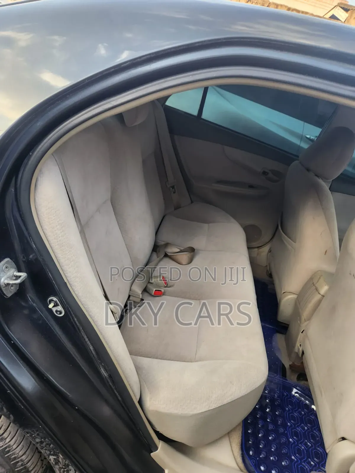 Toyota Axio 2012 Blue